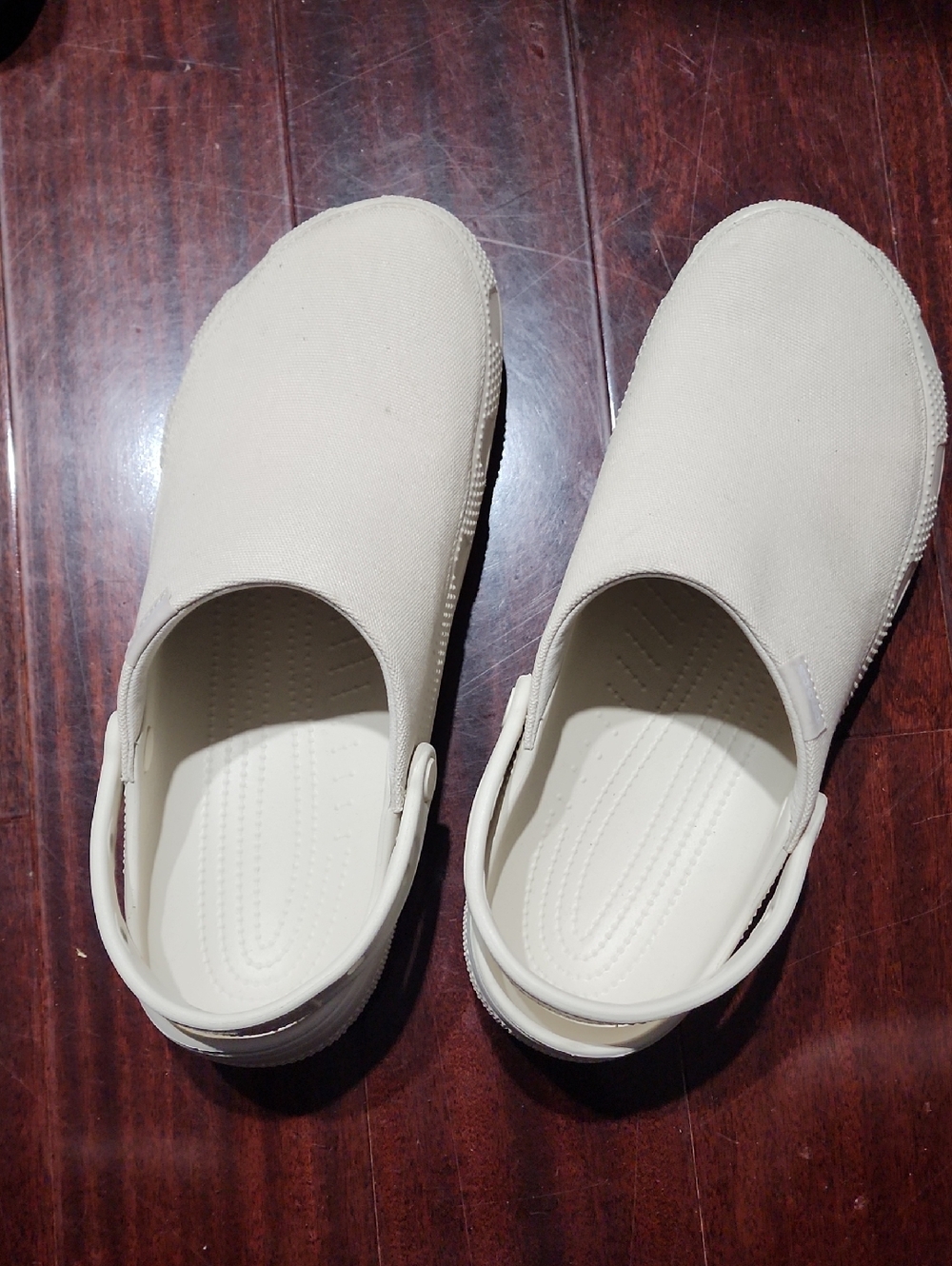 CROCS Men's Slip-On Clogs in CreamCrocs Classic Crafted Clogs, Sz 13 - Picture 8 of 8